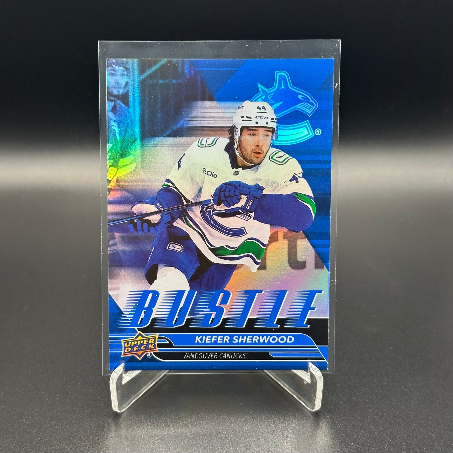 2025-26 Upper Deck Series 1 BUSTLE insert ~ Vous CHOISSISSEZ dans la liste!