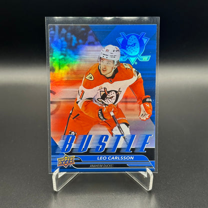2025-26 Upper Deck Series 1 BUSTLE insert ~ Vous CHOISSISSEZ dans la liste!
