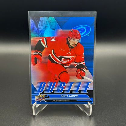 2025-26 Upper Deck Series 1 BUSTLE insert ~ Vous CHOISSISSEZ dans la liste!