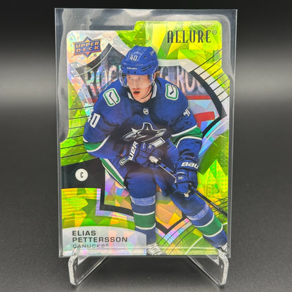 2021-22 UD Allure ELIAS PETTERSON #62 Green rainbow Die-Cut /99