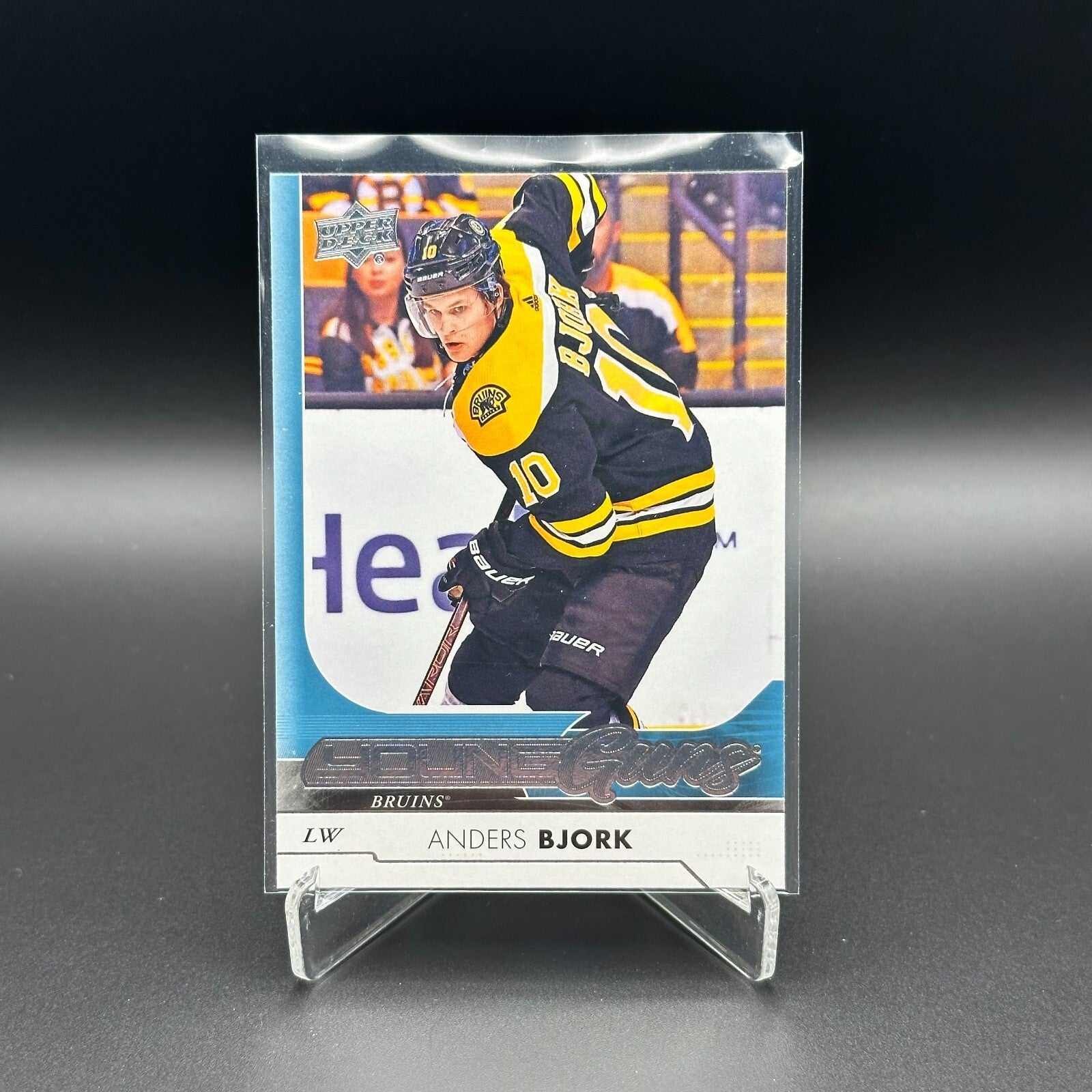 2017-18 UD Series 1 ANDERS BJORK #203 Young guns RC - Boston Bruins