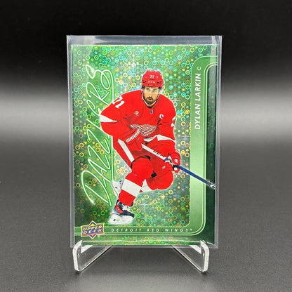2024-25 UD Series 1 DYLAN LARKIN #DZ-45 Dazzlers Green - Detroit Red Wings