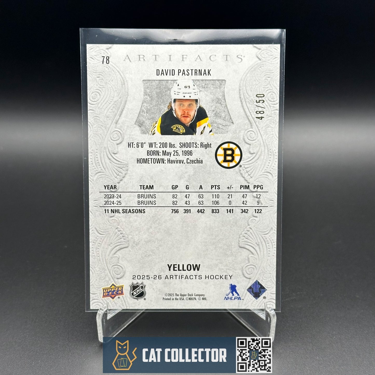 2025-26 UD Artifacts DAVID PASTRNAK #78 Yellow /50 Boston Bruins