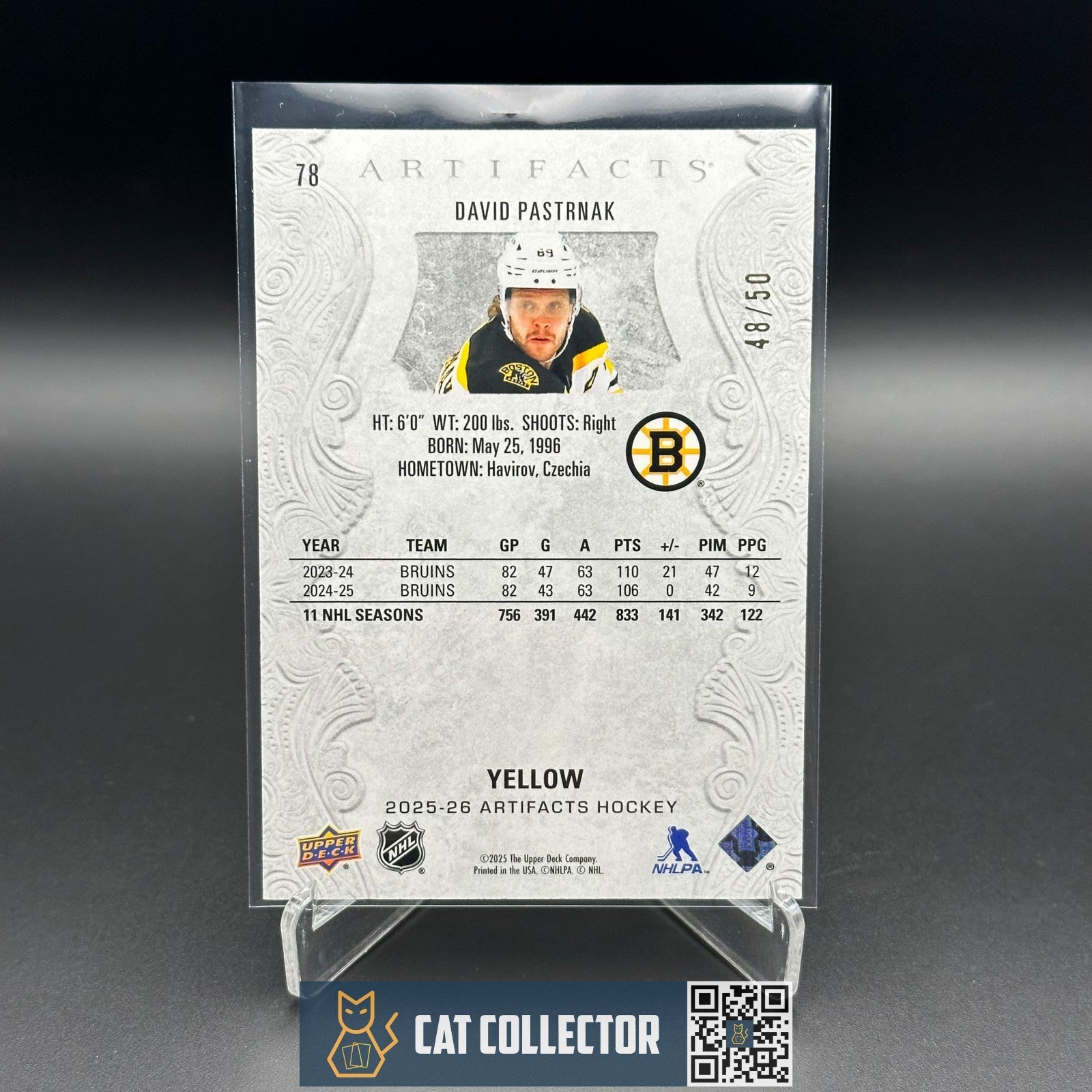2025-26 UD Artifacts DAVID PASTRNAK #78 Yellow /50 Boston Bruins