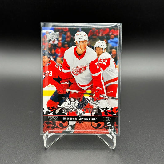 2023-24 UD Extended series SIMON EDVINSSON #T-38 Retro Young guns RC