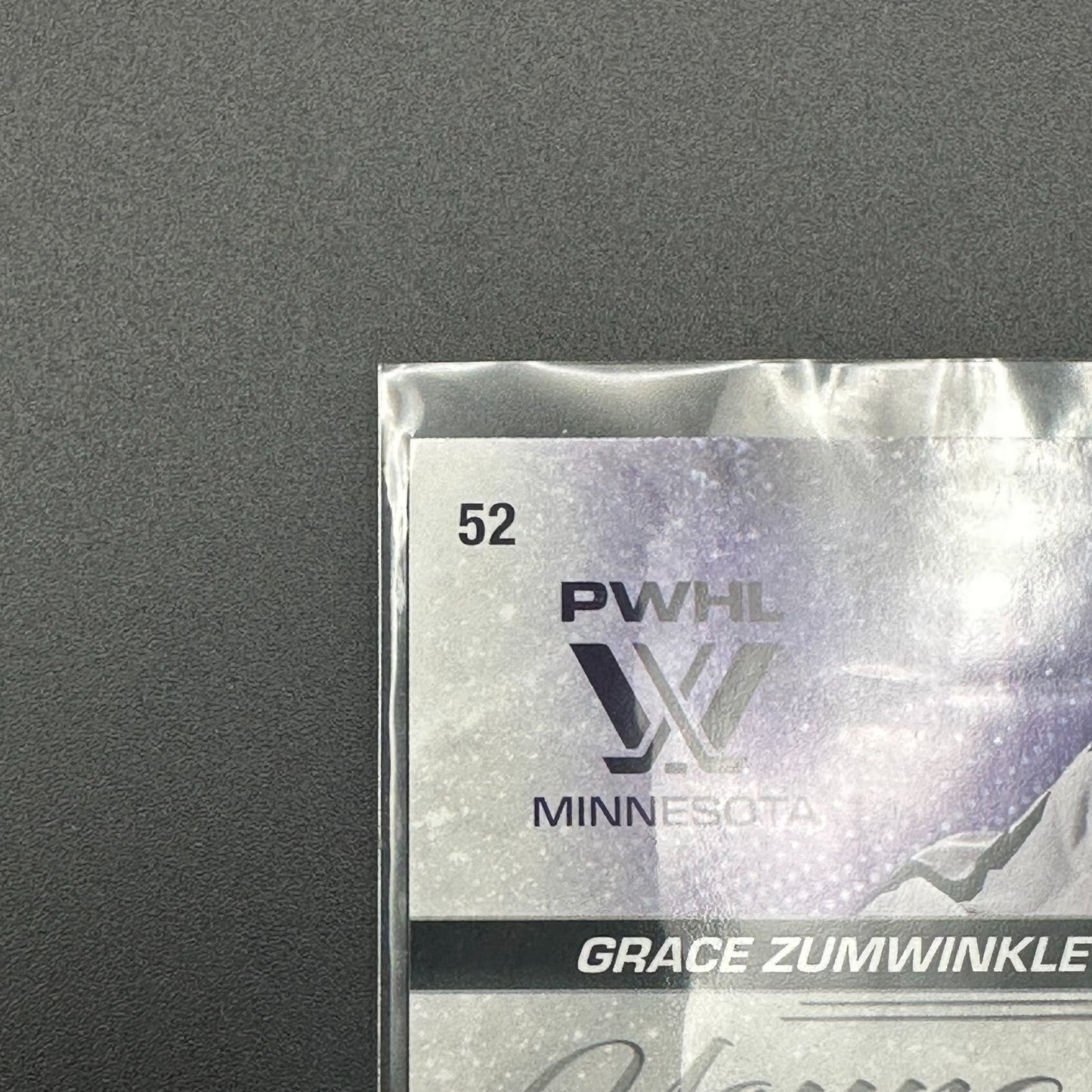 2024-25 Upper Deck PWHL GRACE ZUMWINKLE #52 Young guns RC - 1st EDITION!