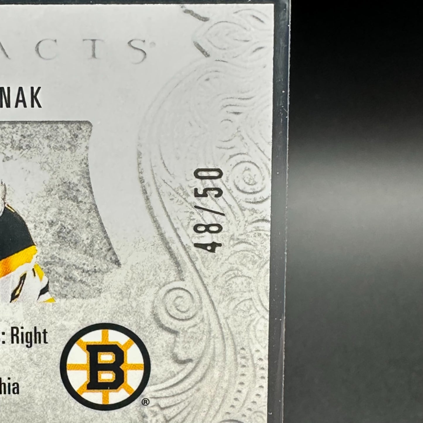 2025-26 UD Artifacts DAVID PASTRNAK #78 Yellow /50 Boston Bruins